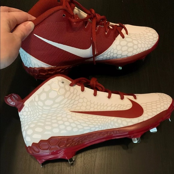 maroon baseball cleats